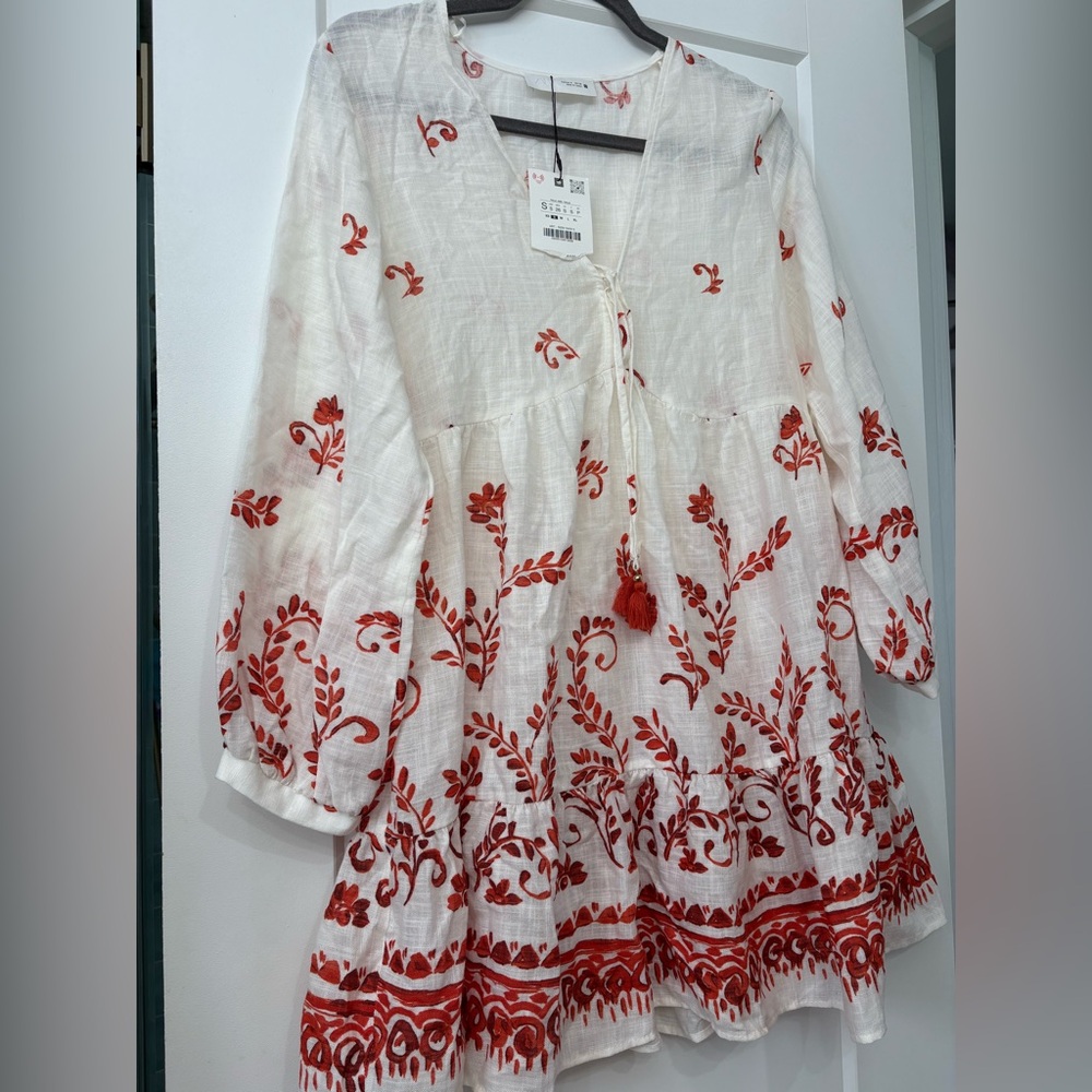 Zara Floral Dress - Picture 7 of 15